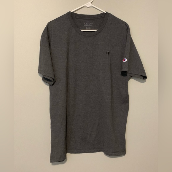 Champion T-shirts - Picture 1 of 4